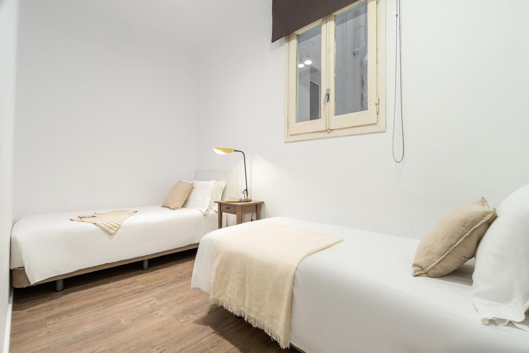Aspasios Rambla Catalunya Apartments Barcelona Exterior photo
